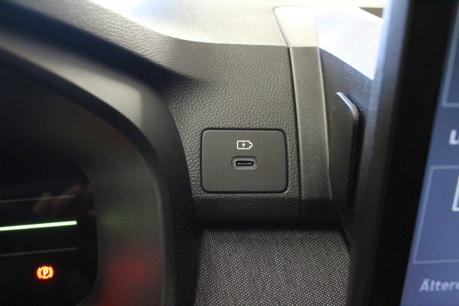 Fahrzeugabbildung Dacia Sandero TCe 100 Journey*Winterpaket* *MJ 2026