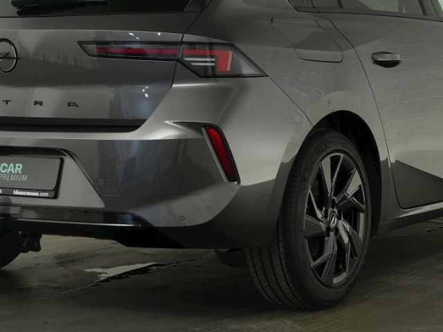 Astra L LIM GS AT+AHK+LED MATRIX+NAVI+360 GRAD K