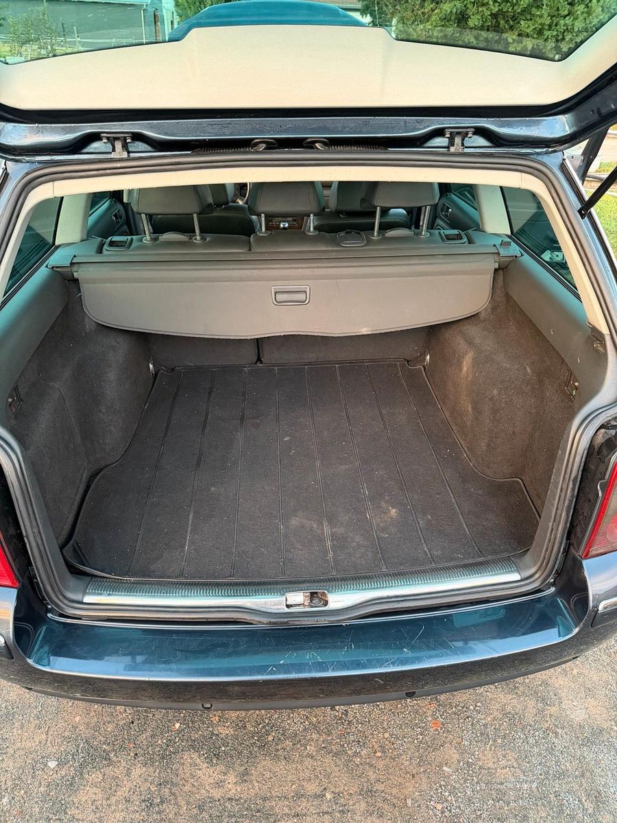 Volkswagen Passat 2005 — photo 14