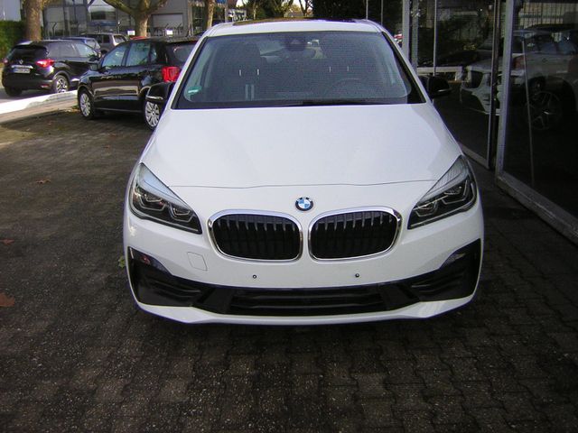 BMW 225 Baureihe 2 Active Tourer 225 xe Sport Line