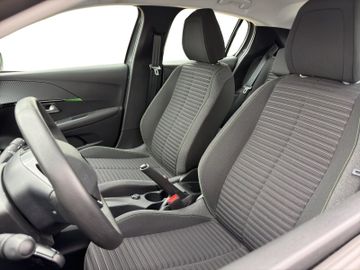 Peugeot 208 Active PT 100 Carplay+DAB+Bluetooth+Klima