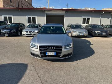 Audi A8 - 3