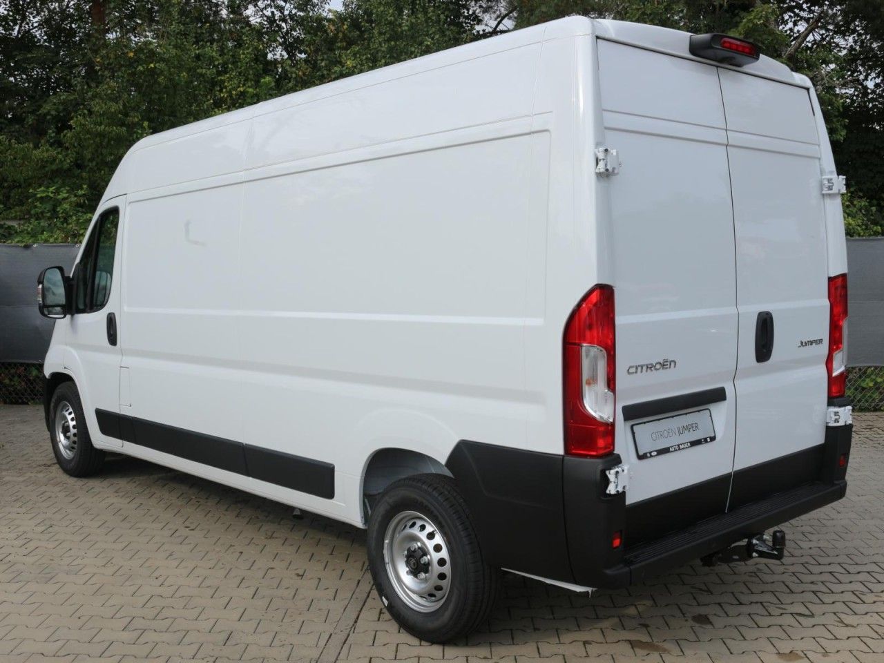 Fahrzeugabbildung Citroën Jumper Kasten Hochraum 35 L3H2 Heavy BlueHDi 140
