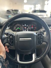 Land-Rover Range Rover Velar - 11