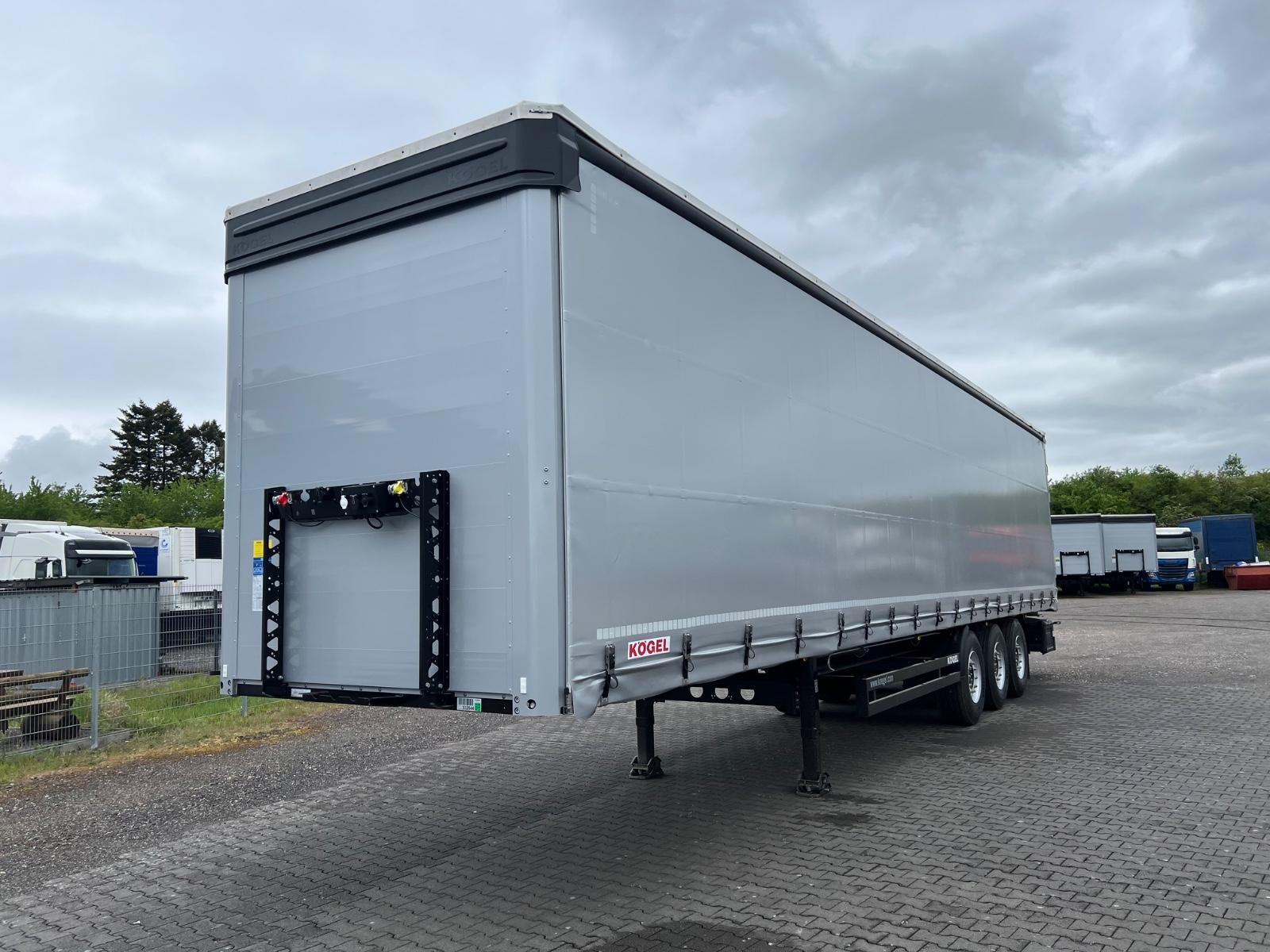 Kögel S24-1 Schiebeplane /SAF/ Liftachse/XL Code