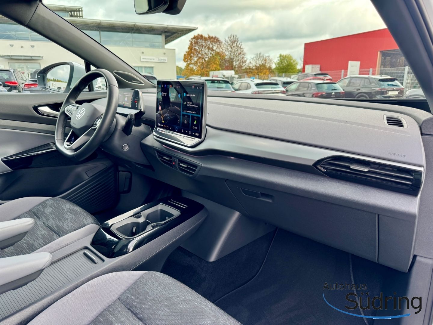 ID.4 Pure 52 kWh HUD AHK Navi HarmannKardon