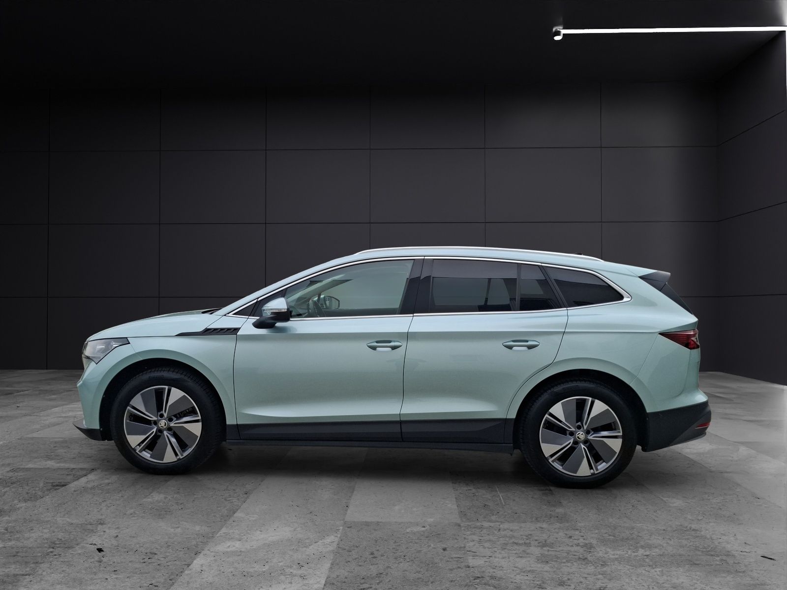 Fahrzeugabbildung SKODA Enyaq 60 Loft Matrix Navi ACC WP RFK SH 19"