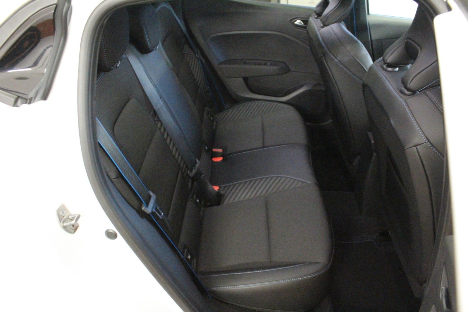 Fahrzeugabbildung Renault Clio E-Tech Full Hybrid 145 Esprit Alpine