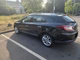 Renault Megane Grandtour III 2.0 16V 140 CVT  Automatik - Renault Megane: 2.0