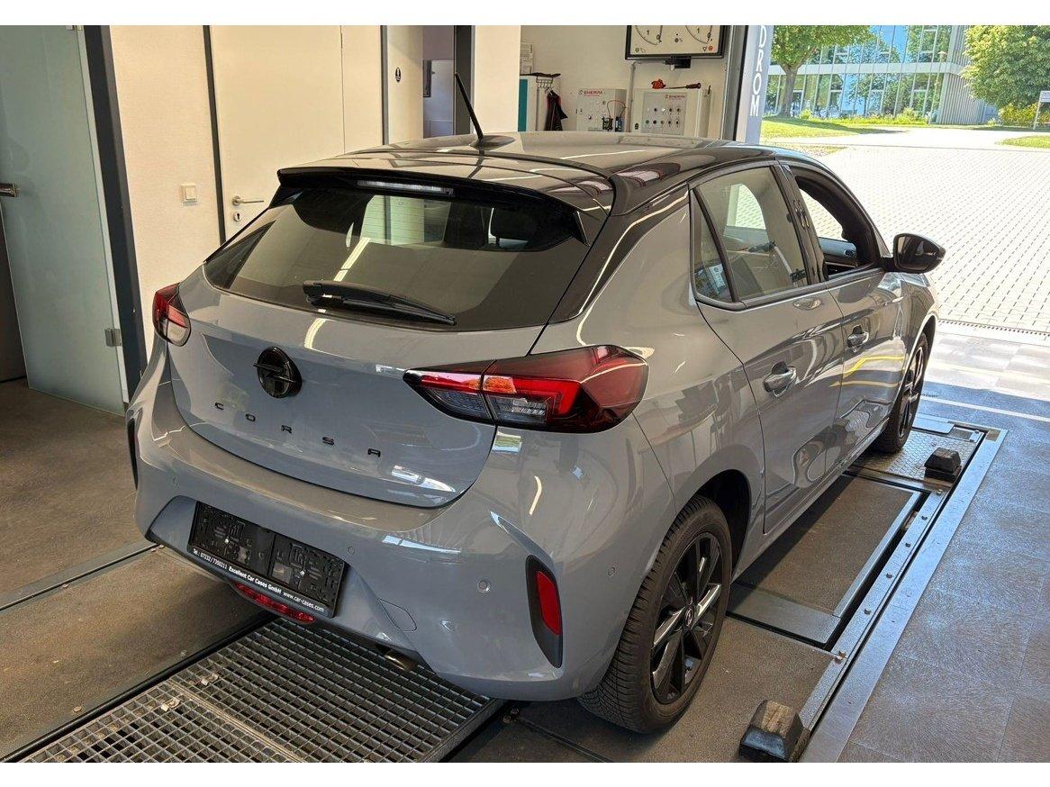 Opel Corsa F 1.2 Turbo GS LED/TEMPOMAT/KAMERA/SHZ/LHZ
