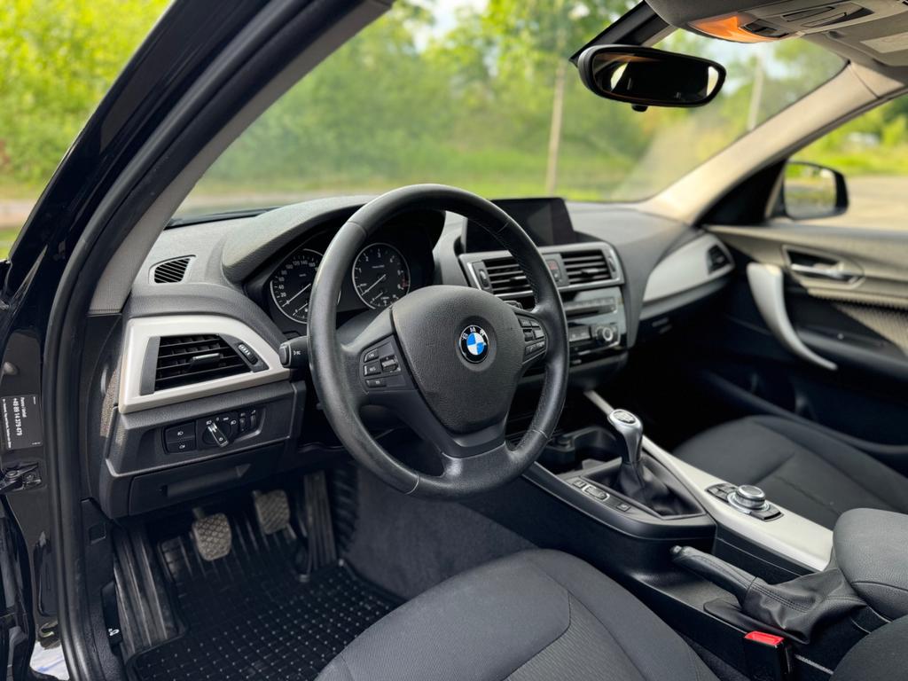 BMW 118