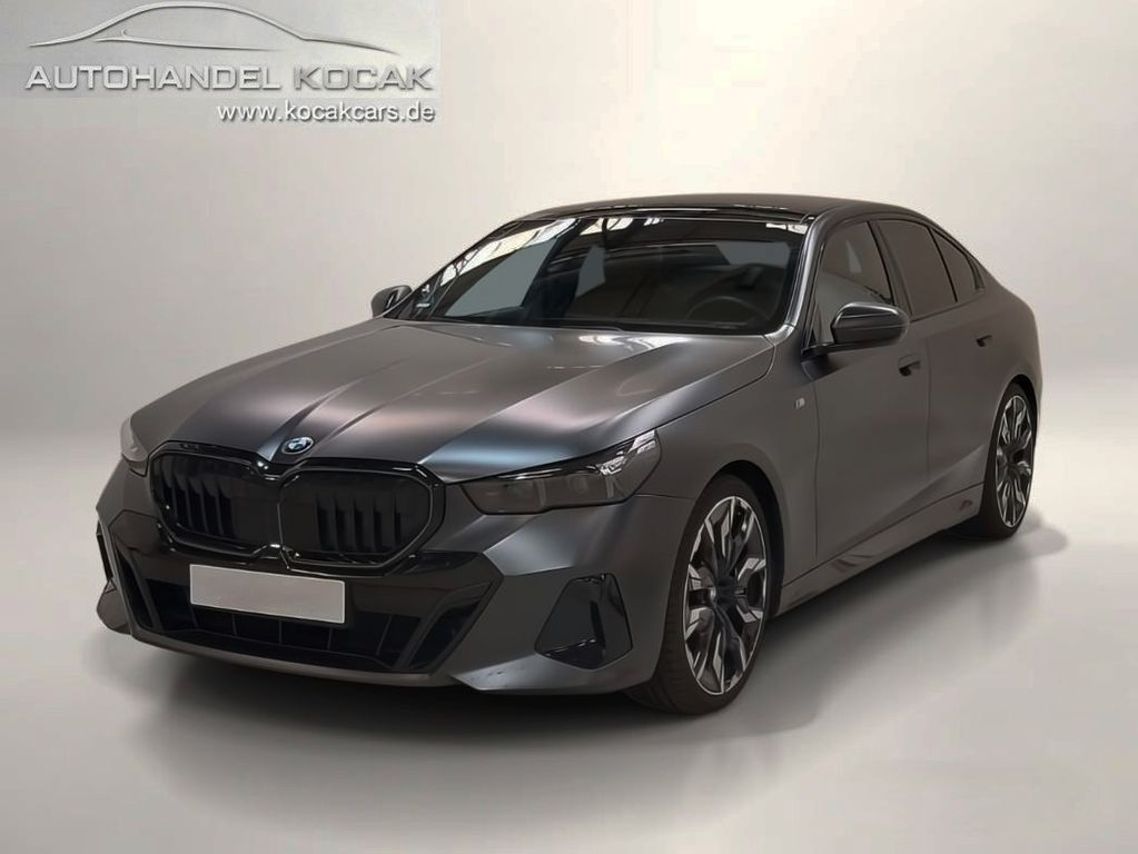 Image of BMW 540