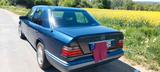 Mercedes-Benz E 220  Herbstsonderpreis - Mercedes-Benz E 220 mit Benzin-Antrieb: Limousine, Automatik