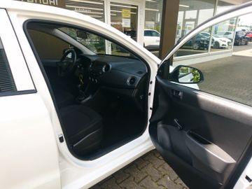 Fahrzeugabbildung Hyundai i10 FL 1.0 Benzin M/T GO Plus