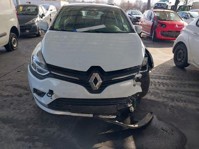 Renault CLIO IV 1.5 DCI 75