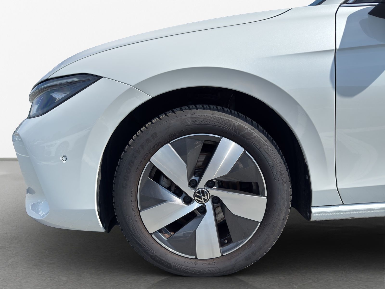 Volkswagen Passat Variant - Bild 16