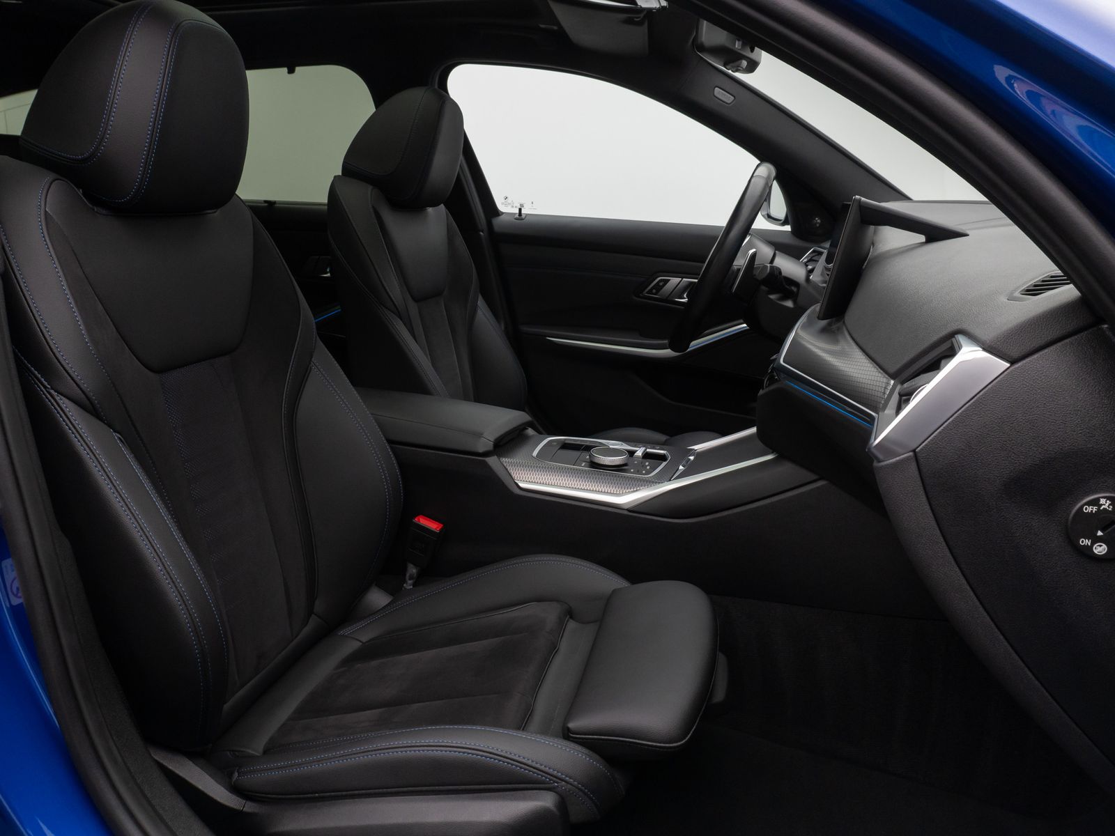 Fahrzeugabbildung BMW M340d xD Panorama 360°HUD DAB H/K Komfort AHK