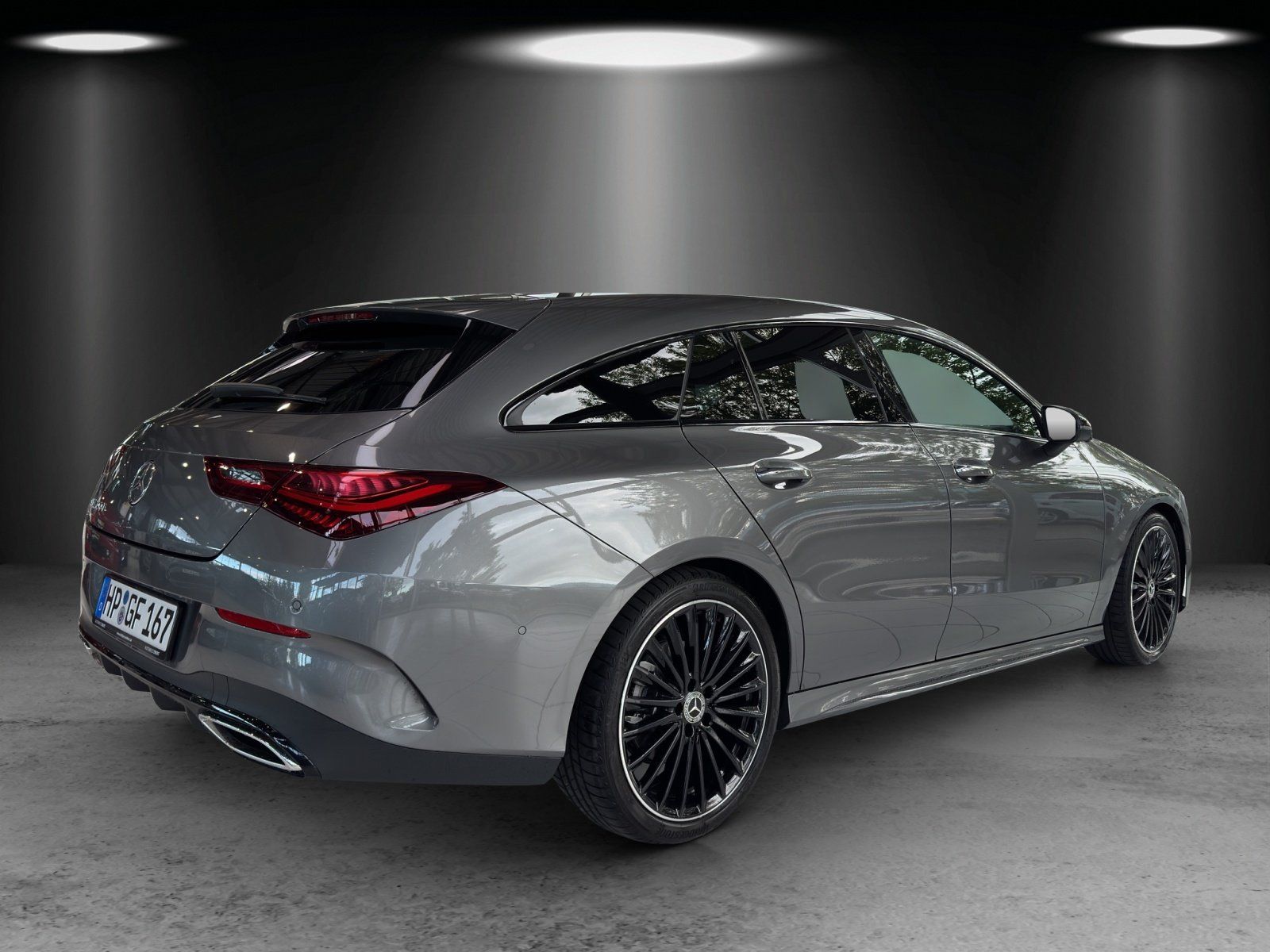 Fahrzeugabbildung Mercedes-Benz CLA 200 Shooting Brake AMG Pano AHK Distronic