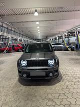 Jeep Renegade 1.3l T-GDI I4 S Front DCT S - Jeep Gebrauchtwagen in Aachen