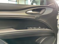Alfa Romeo Stelvio - Vorschau Bild 9