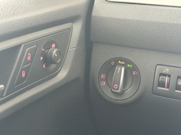 Volkswagen Caddy EDITION 35 TSI XENON NAVI ACC KAMERA