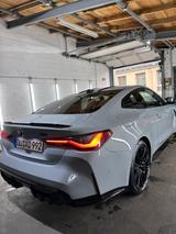 BMW M4 Competition Coupé - BMW M4 in Düsseldorf