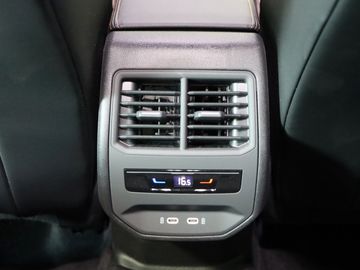 Cupra Leon Sportstourer 1.5 AHK Kamera elek. Sitz