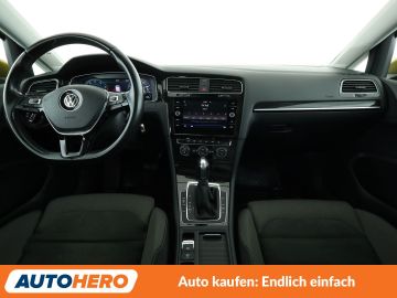 Volkswagen Golf - 12
