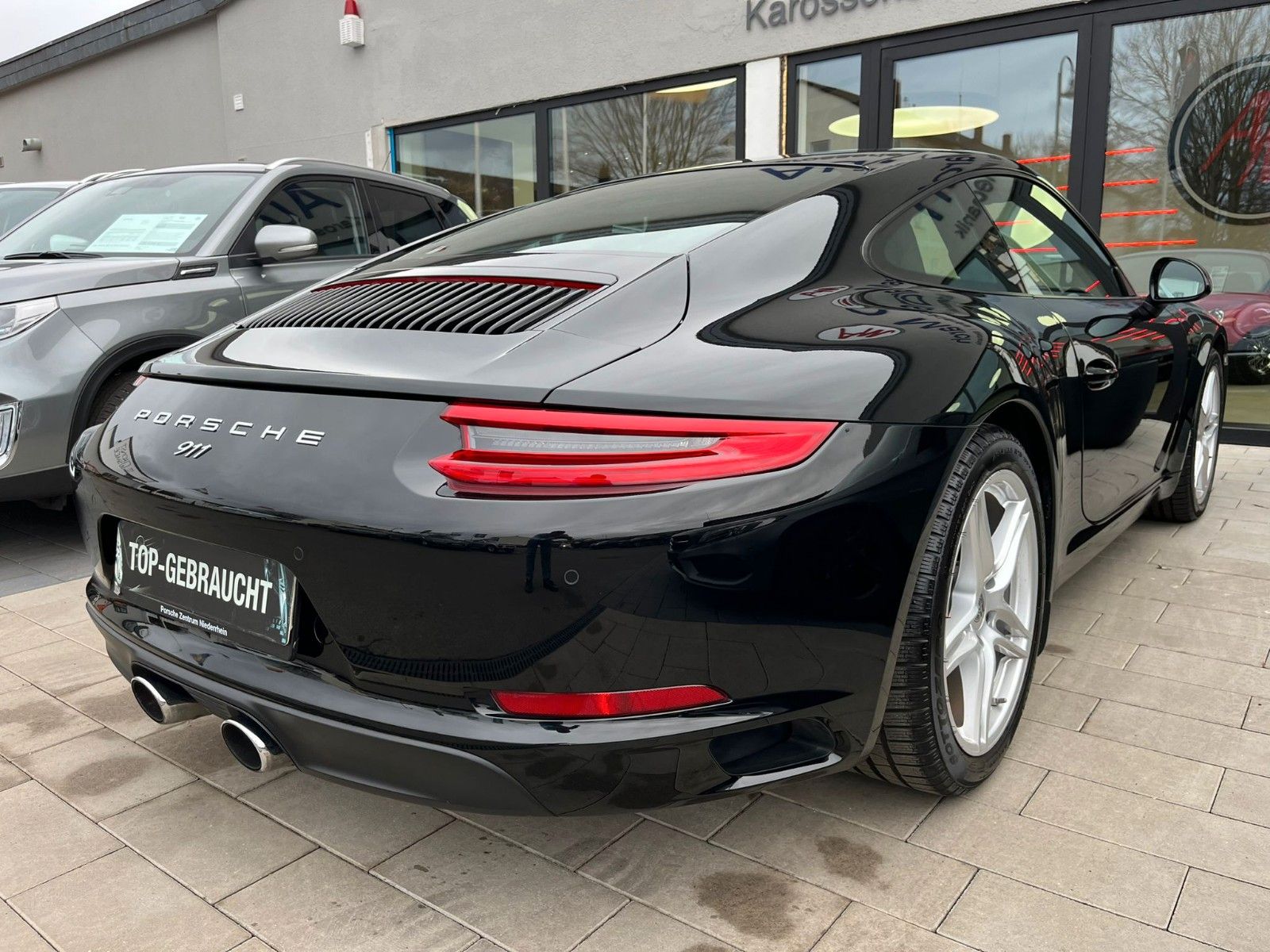 Fahrzeugabbildung Porsche 911 (991.2) Carrera 3.0 Coupe*RS-Spyder 20"*PDC*