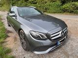 Mercedes-Benz E 200 d T Autom.  TÜV 10/27 8fach bereift DUS 