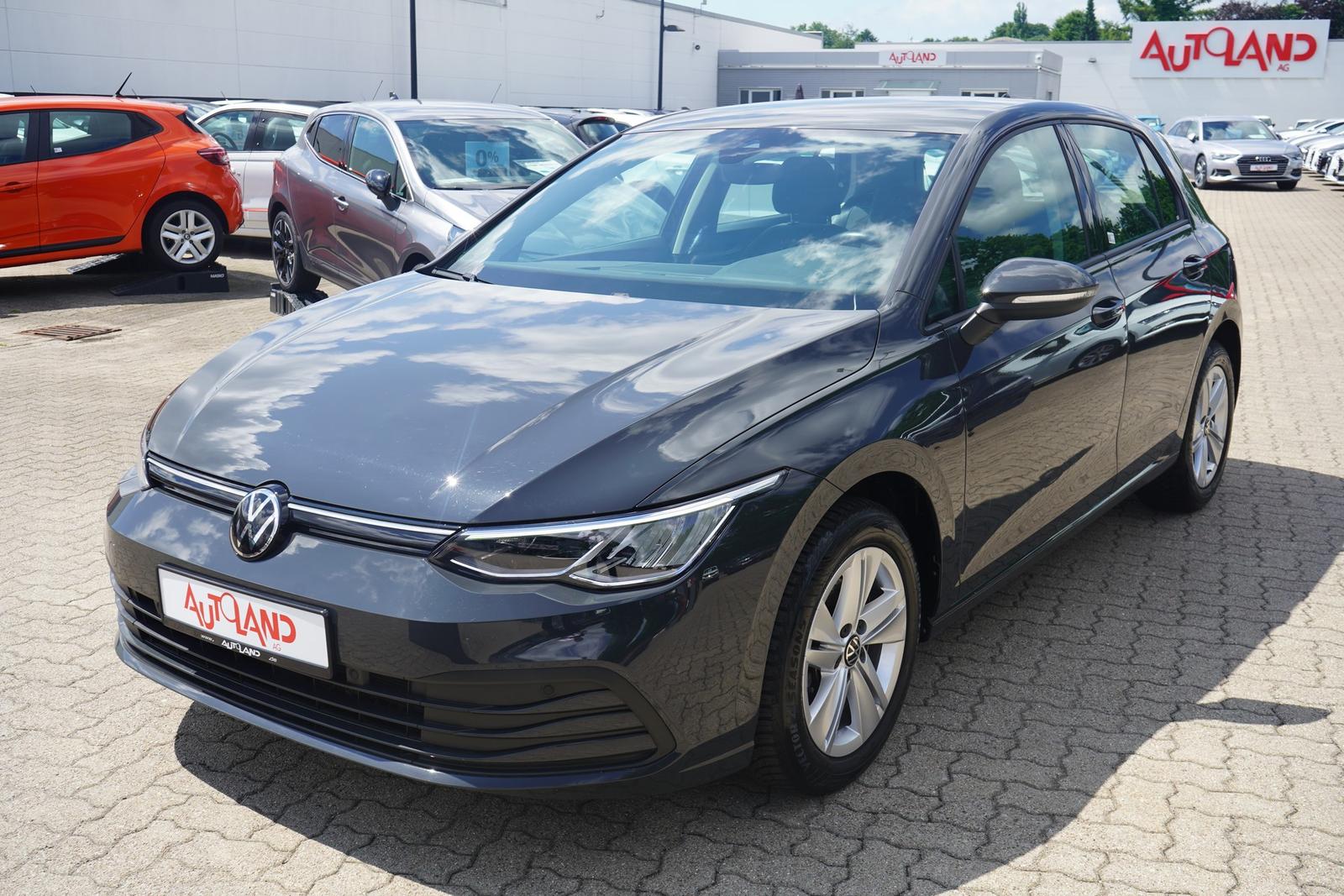 Volkswagen Golf VIII 1.5 TSI Life LED ACC App-Connect PDC