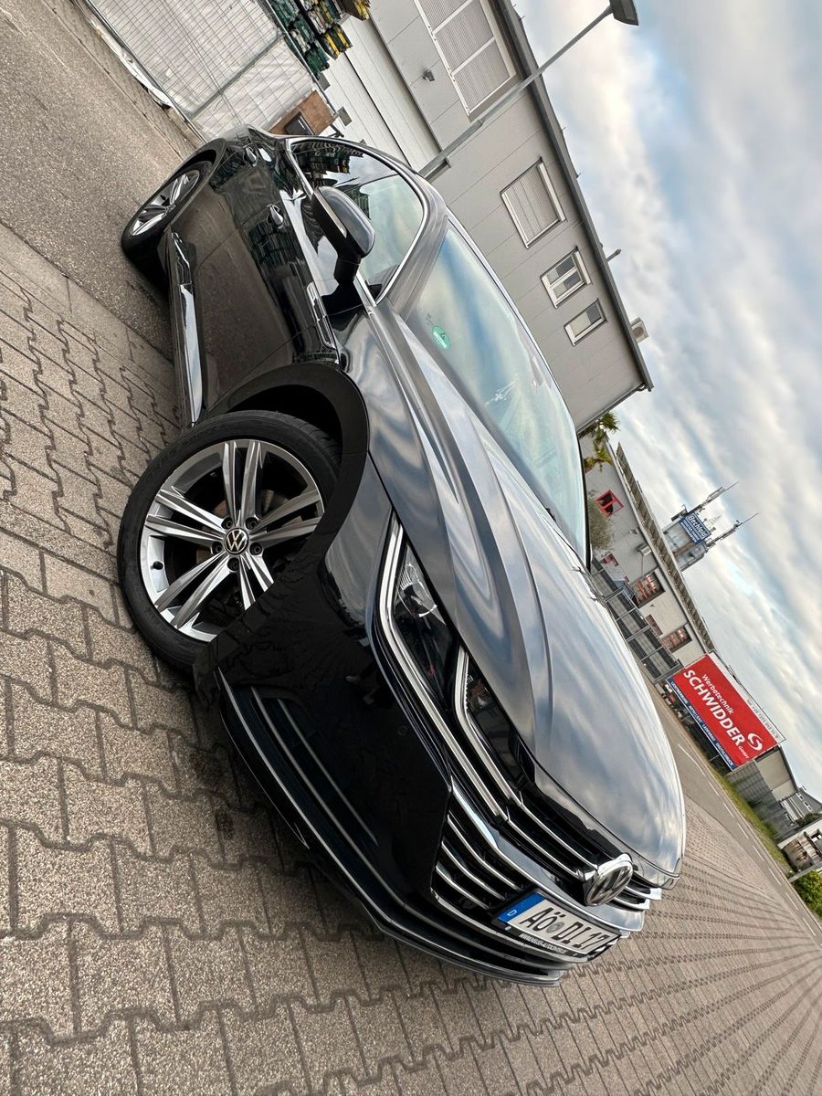 VW Ich verkaufeVolkswagen Arteon in top Zustand