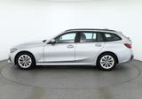 BMW 318d Touring Advantage LED Navi Sitzheizung PDC - BMW Gebrauchtwagen von 2020