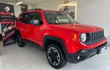Jeep Renegade 2.0 Mjt 170CV 4WD Trailhawk - Jeep Renegade Trailhawk mit Diesel-Antrieb
