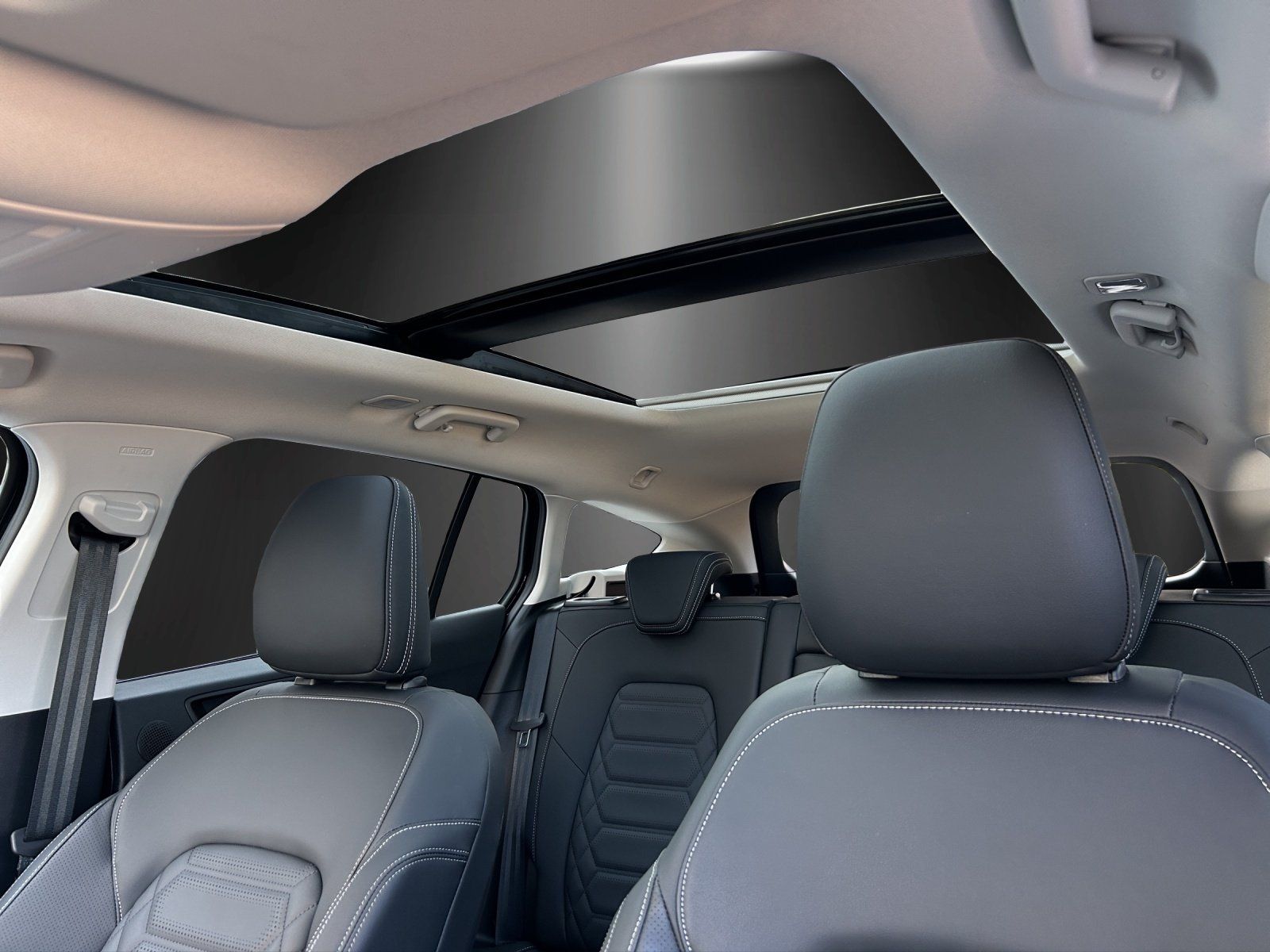 Fahrzeugabbildung Ford Focus 1.5 Active X Aut./LED/KAMERA/ACC/NAVI/PANO