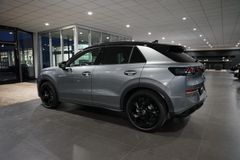 VW T-Roc 1.5 eTSI R-Line | Pano | 20"| NEUES MODELL VW T-Roc 1.5 eTSI R-Line | Pano | 20"| NEUES MODELL