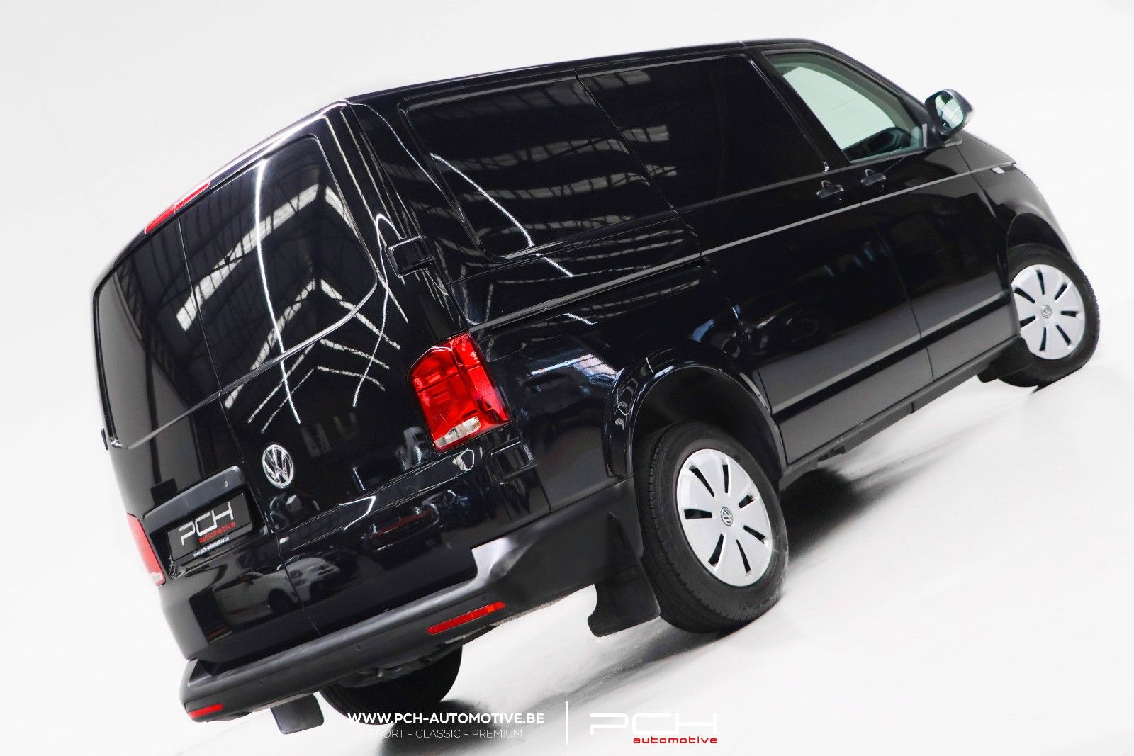 Volkswagen T6.1 Transporter 2.0 TDi 150hp/GPS/CRUISE/AC/VAT imagem 2