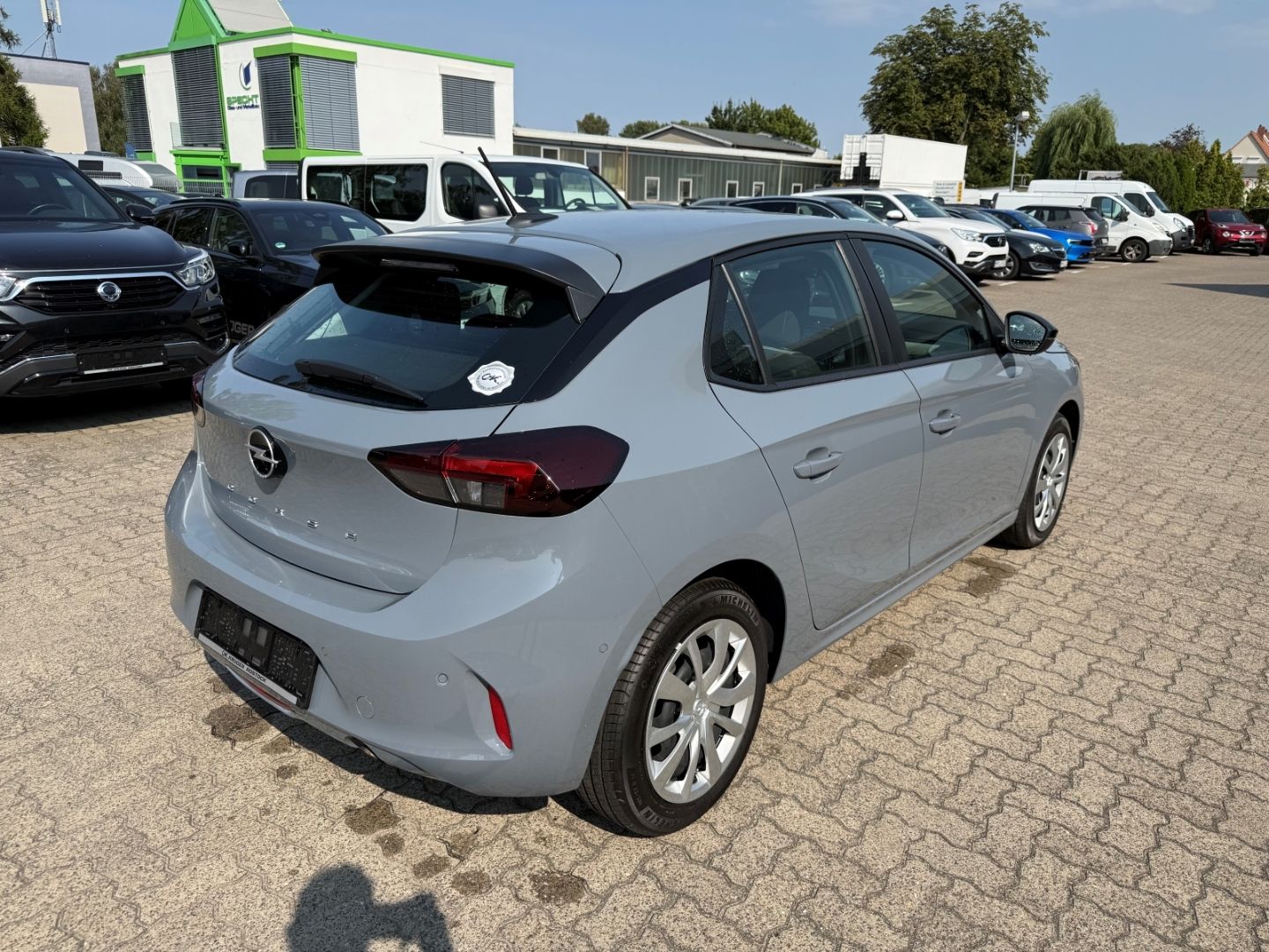 Fahrzeugabbildung Opel Corsa F Edition mit SHZ+LHZ+Kamera
