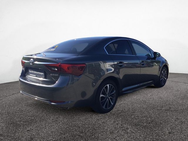 Avensis 1.8 Business Edition SHZ KAMERA NAVI LED