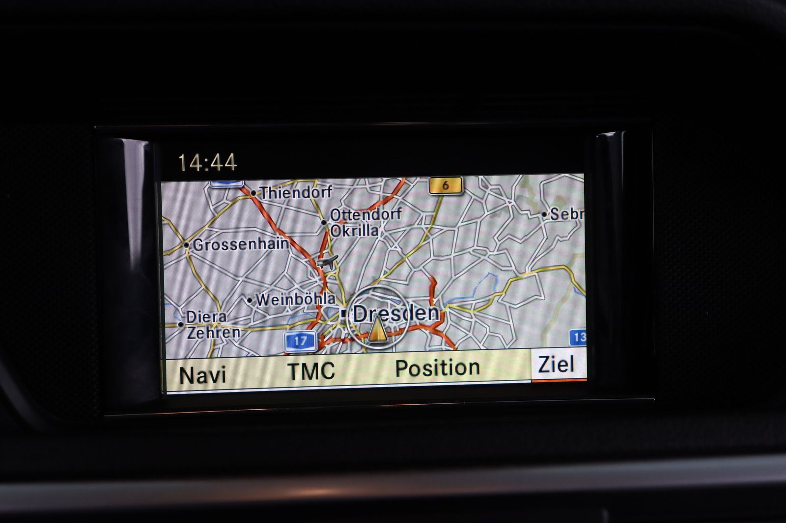 Fahrzeugabbildung Mercedes-Benz E 200 AVANTGARDE * Xenon * HU/AU 07.26