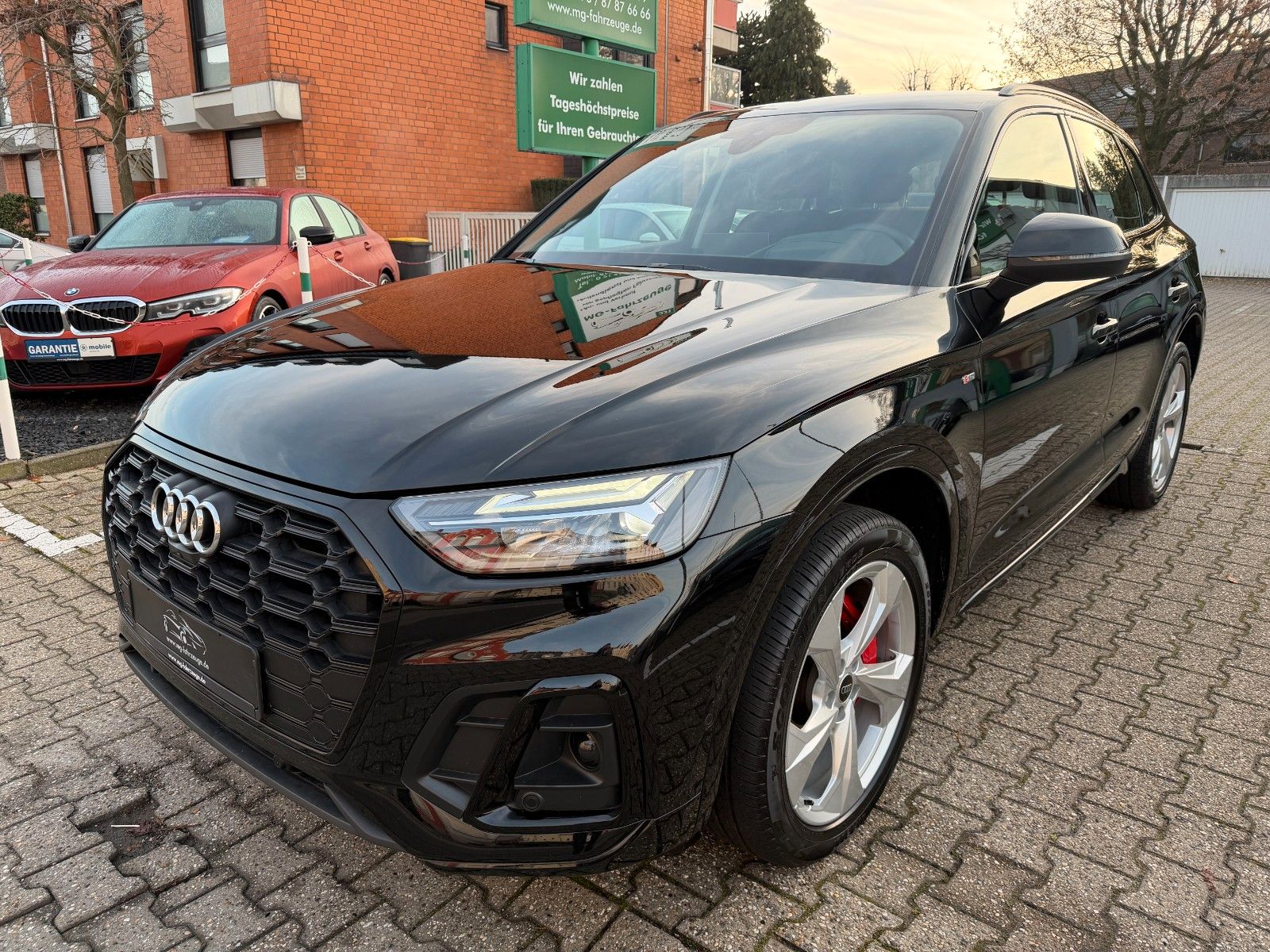 Fahrzeugabbildung Audi Q5 55 TFSI e quattro S-LINE ACC LANE ASSIST HUD