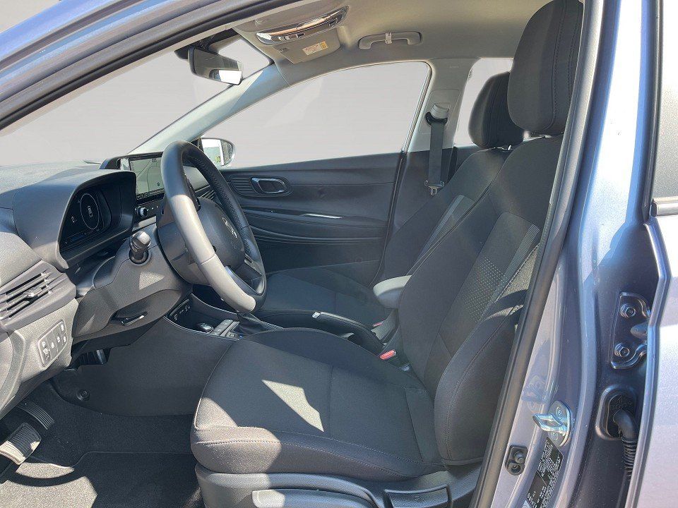 Fahrzeugabbildung Hyundai i20 1.0T 100PS DCT Trend Komfort Bose