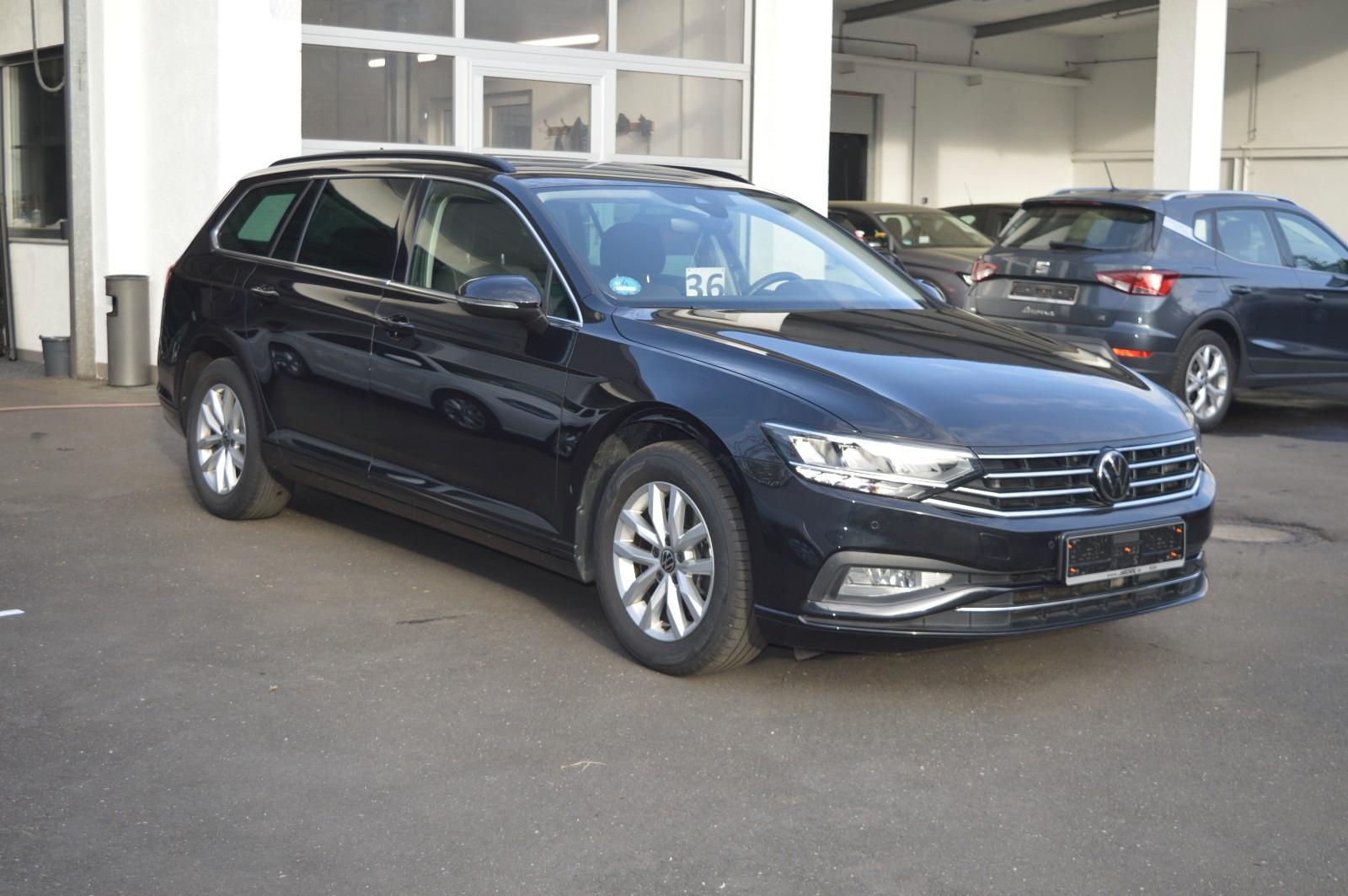 Volkswagen Passat Variant Business 2.0TDI DSG*LED*Massage*