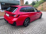 BMW 330 d xDrive M Sport Ahk - rote BMW 330
