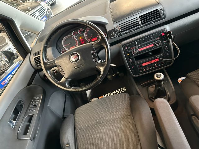 MYAUTOCENTER – Gebraucht- und Jahreswagen mit Werkstattservice in Pfaffenhofen Seat Alhambra Sport *Klima*SHZ*Xenon*AHK*Freisprech*