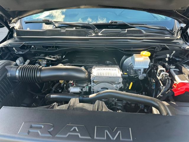 Dodge RAM 1500 Larami4x4 CrewCab unfallfrei im Vorlauf