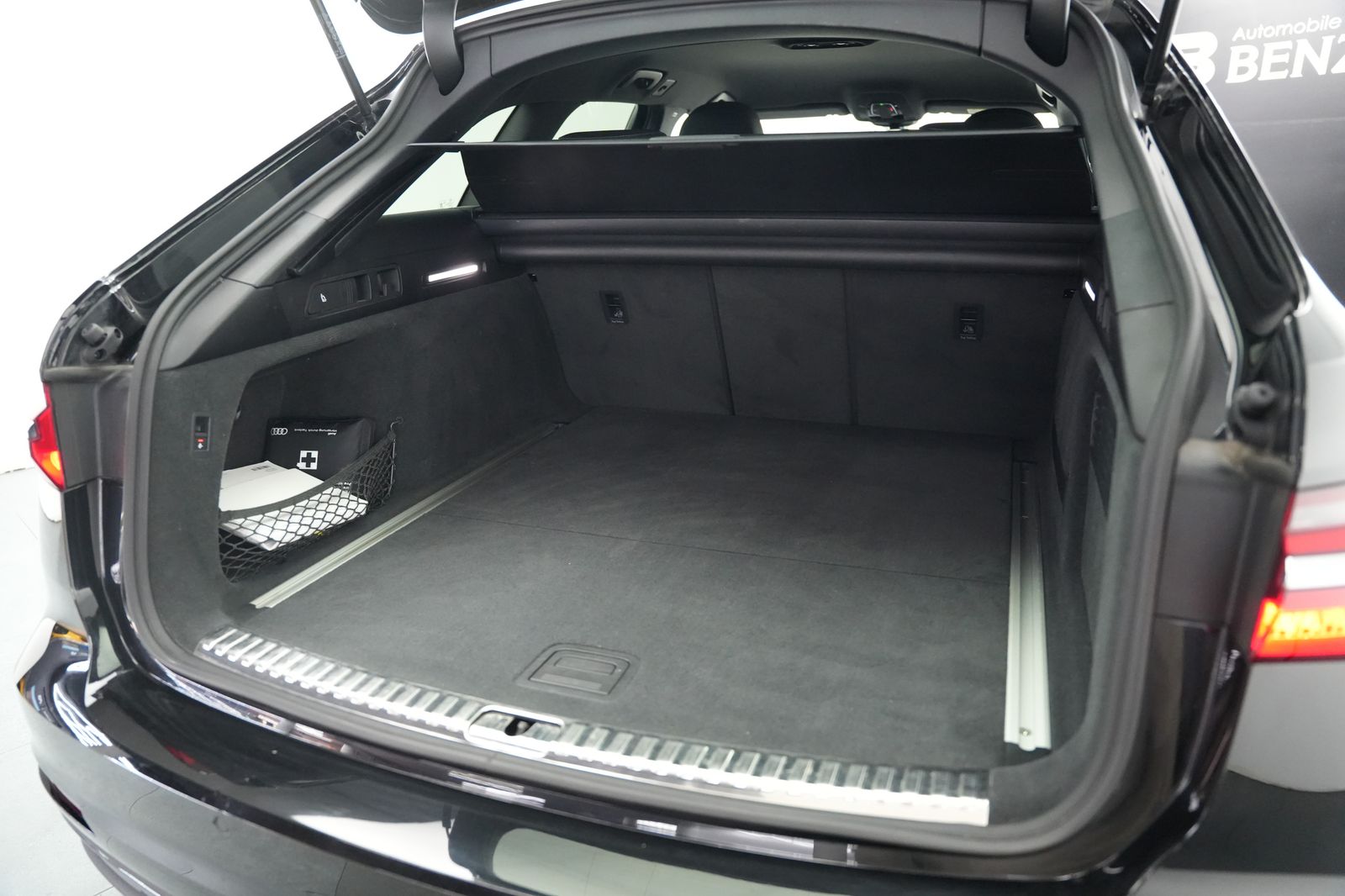 Fahrzeugabbildung Audi A6 Avant 35 TDI *Virtual*Navi*SHZ*AHK*Klima*