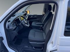 Fahrzeugabbildung Volkswagen T6.1 Multivan 2,0 TDI Navi Sitzh ACC 3xKlima