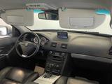 Volvo XC90 D5 Momentum Geartronic 7-Sitze|AHK|BIXEN| - silberne Volvo XC90