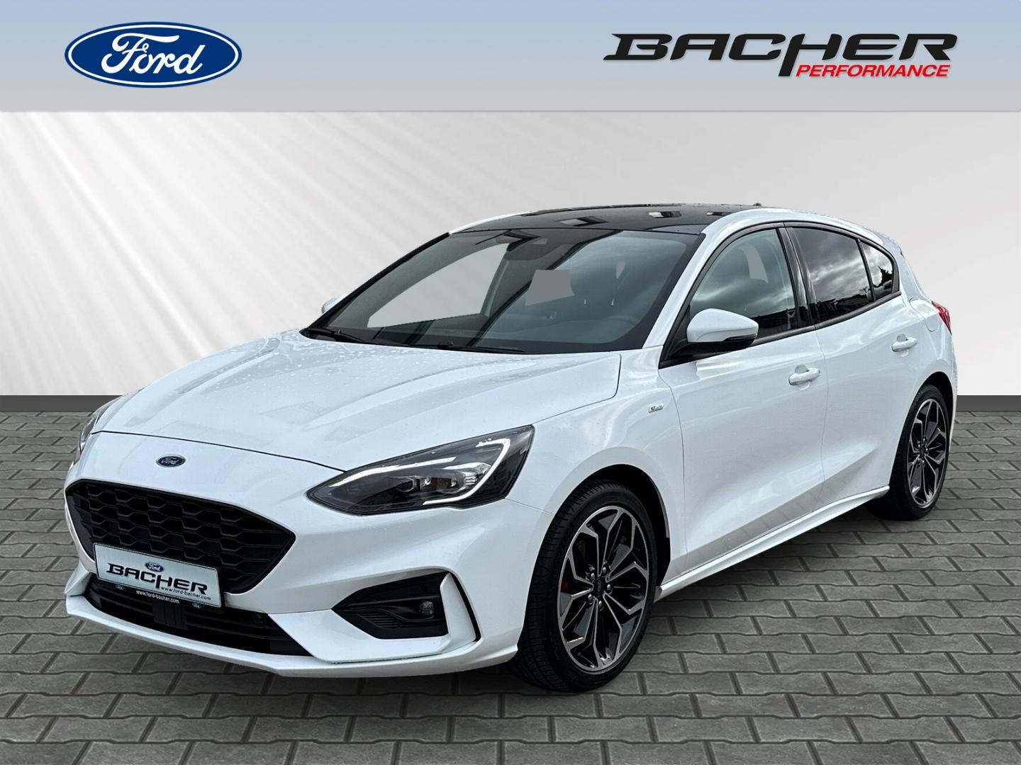 Ford Focus ST-Line X 1.0 EcoBoost Pano Navi RFK LED